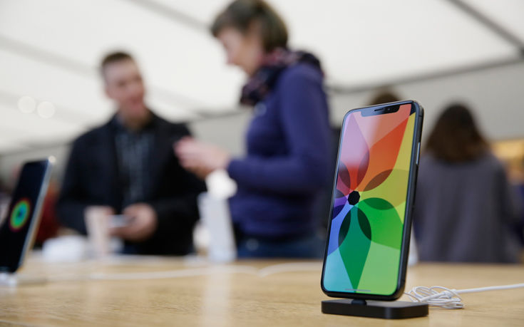 Τεράστιες ουρές και αναμονή ωρών για την πρεμιέρα του iPhone X 28 IPHONE ΑΝΑΜΟΝΗ