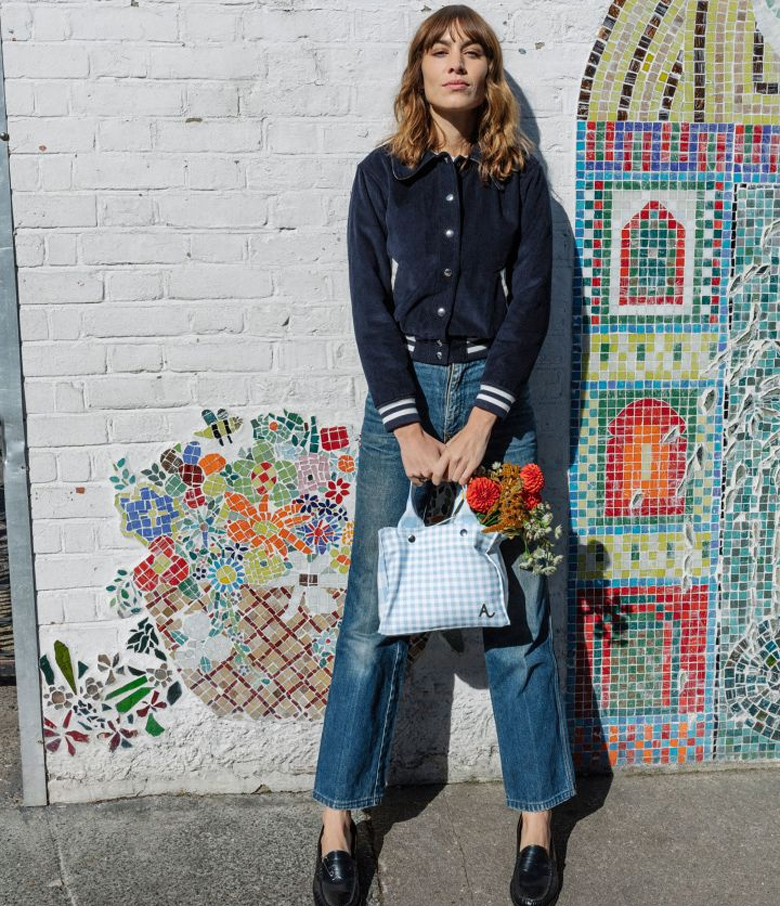 Η νέα τσάντα της Alexa Chung κοστίζει 28 ευρώ 7 sdoihgfisdhf2