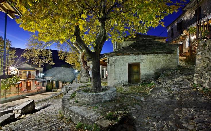 Γραφικά χωριά για μαγικά Χριστούγεννα στο βουνό 15 kalarrytes2