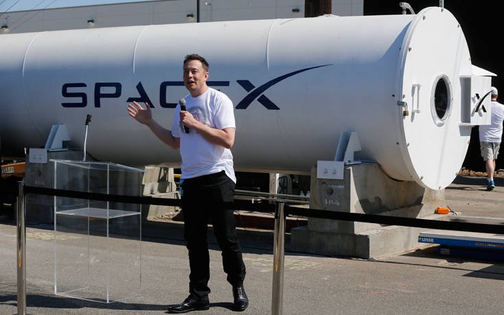O Elon Musk σκοπεύει να στείλει ένα κόκκινο Tesla στον… Κόκκινο Πλανήτη 4 tioyn3