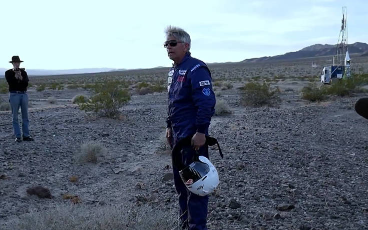 Ούτε πάλι απέδειξε την πλεκτάνη της NASA ο οπαδός της επίπεδης Γης 4 gbbnvnv