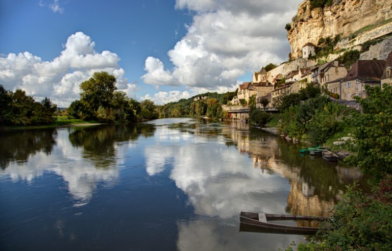 Beynac et Cazenac, ένα μεσαιωνικό χωριό σκαρφαλωμένο πάνω στα βράχια