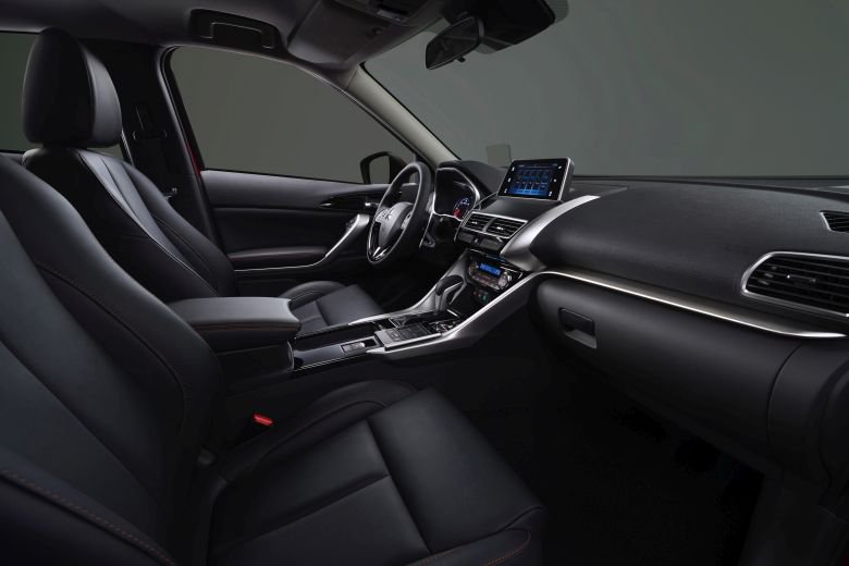 Eclise Cross Interior2