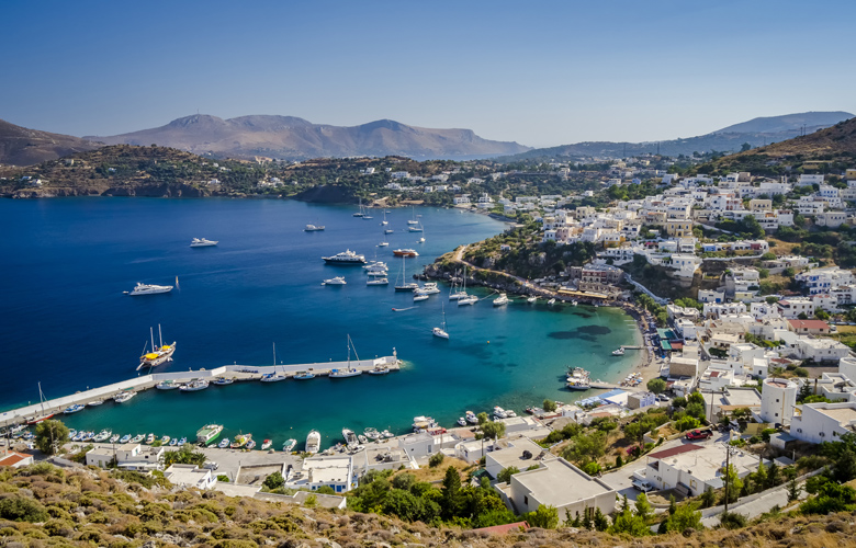Λέρος, το νησί με το μεγαλύτερο φυσικό λιμάνι της Μεσογείου 12 shutterstock 421705927