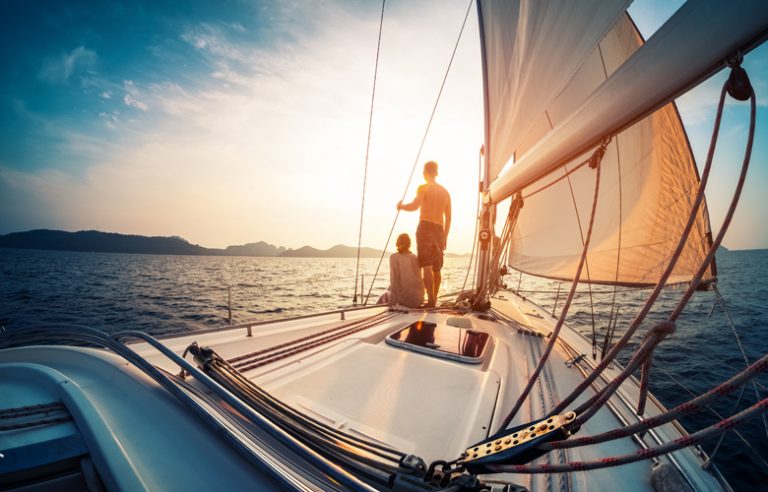 H πρώτη έκθεση Yachting στην Αθήνα άνοιξε στη Μαρίνα Αλίμου