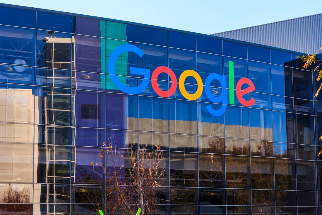 Ο Έλληνας που έκλεισε συμφωνία με την Google 12 shutterstock552493582