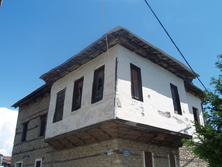 VAROYSI