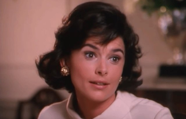 Ποιες υποδύθηκαν τη Jackie Kennedy στη μικρή και μεγάλη οθόνη 40 pvui5bn7