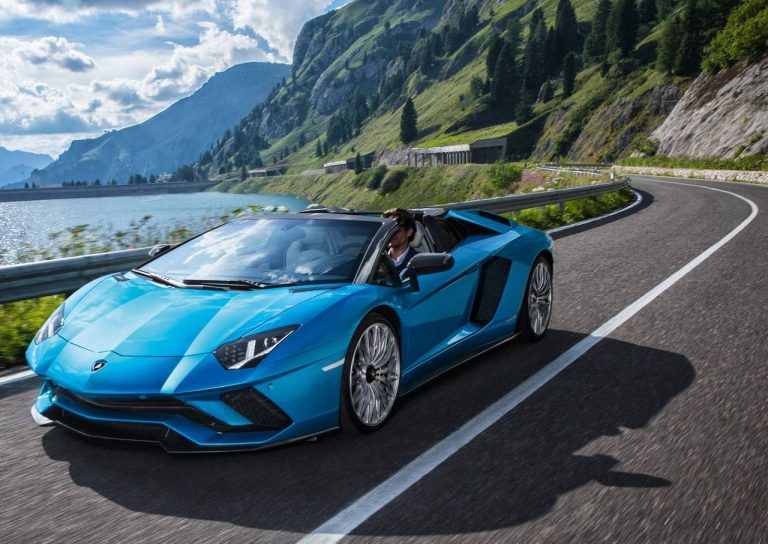Αυτό είναι το supercar των 313.000 ευρώ
