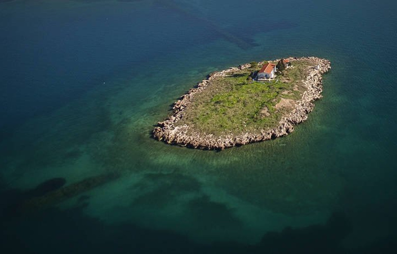 Άγιος Δημήτριος, το νησί με τα κρυμμένα μυστικά 12 93tfec5i