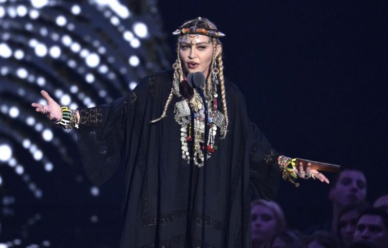 Ποια Αρίθα Φράνκλιν; Η Μαντόνα απέδωσε φόρο τιμής στη… Μαντόνα