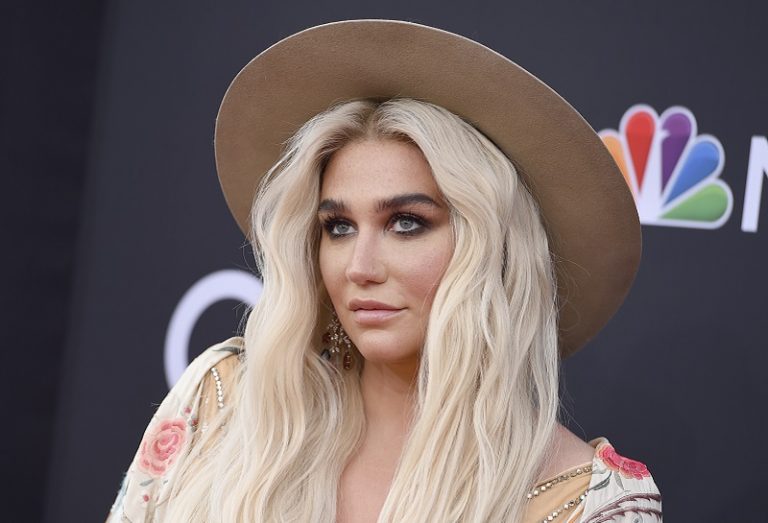 Η μπαλάντα της ράπερ Kesha για κινηματογραφική ταινία