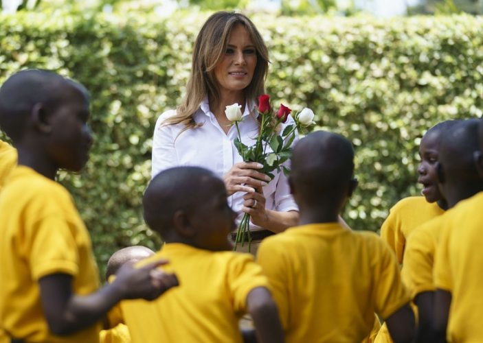 Melania4