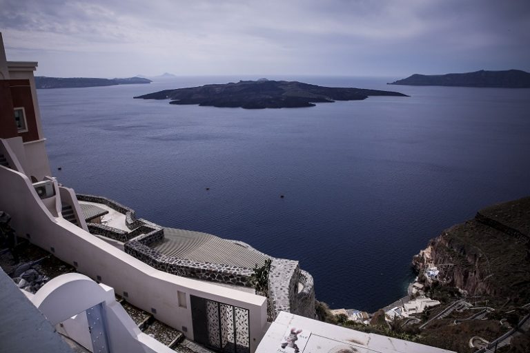 «Από ρεκόρ σε ρεκόρ ο τουρισμός στην Ελλάδα»
