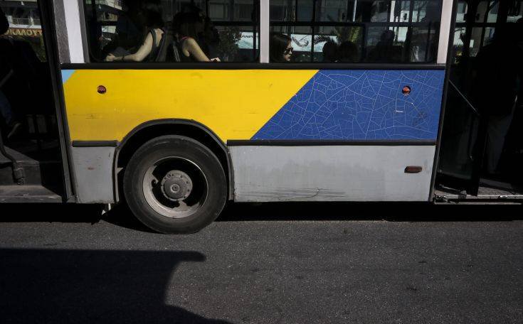 Η εφαρμογή που θα λύσει τα χέρια των επιβατών λεωφορείων και τρόλεϊ 4 4489015