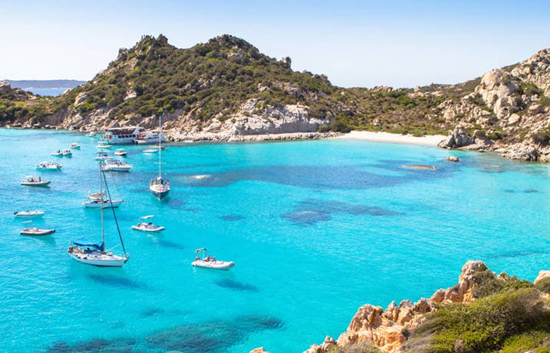 Καπρέρα, ένα μικρό και όμορφο νησί που βρίσκεται κατά μήκος του αρχιπελάγους Λα Μανταλένα 11 6no911ao