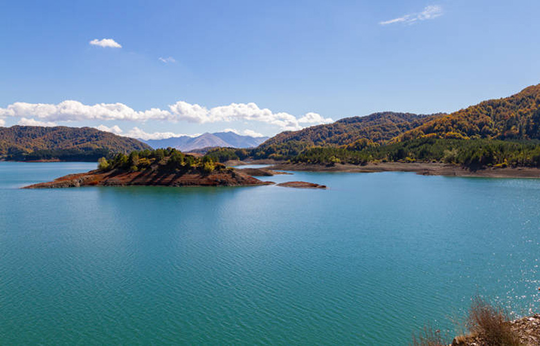 Αώος ποταμός, το μοναδικό ελληνικό ποτάμι που εκβάλλει εκτός των ελληνικών συνόρων 12 r7iowomq