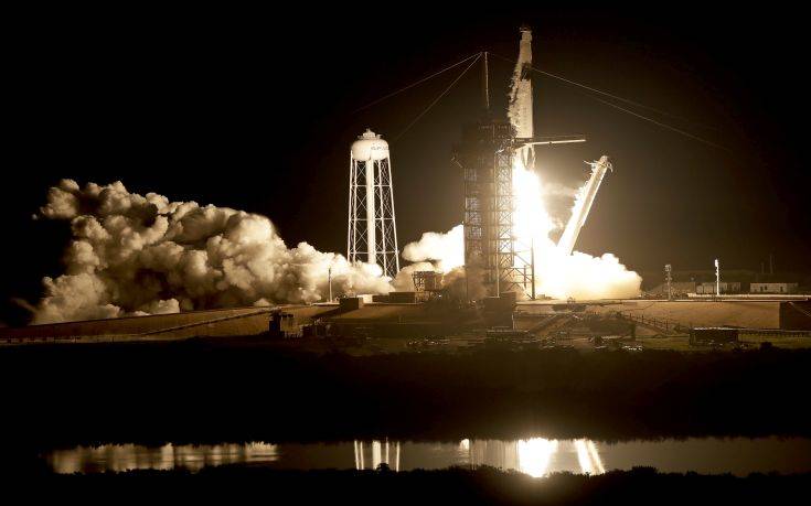 Η Space X εκτόξευσε πύραυλο με κούκλα αντί για αστροναύτη 4 AP 19061304668392