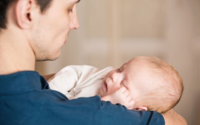 Η ηλικία του πατέρα βάζει σε κίνδυνο το έμβρυο και την έγκυο 4 37006d1f78a382af.medium