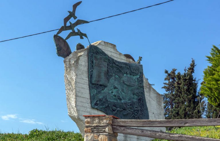 Σαν την Αμμουλιανή δεν έχει! Ένα νησάκι όαση στην Χαλκιδική
