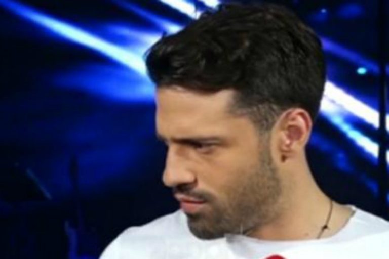 Ο εκνευρισμός του Κωνσταντίνου Αργυρού με ερώτηση δημοσιογράφου