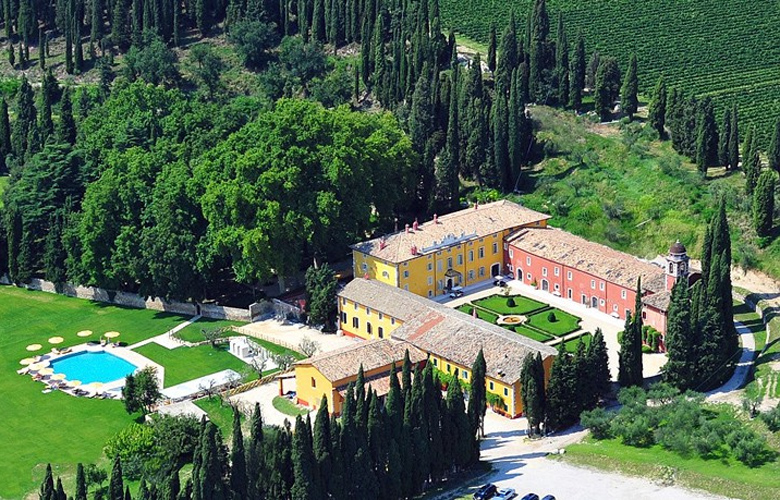 Villa Cordevigo, φωλιασμένη μέσα στους αμπελώνες στο κέντρο της περιοχής Bardolino στην Ιταλία 11 hej0w8r0