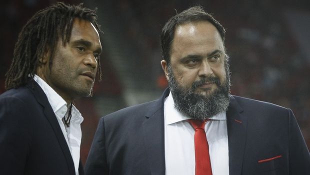Καρεμπέ: "Δύο ακόμη παίκτες μετά τον Βαλμπουενά" 4 4523896