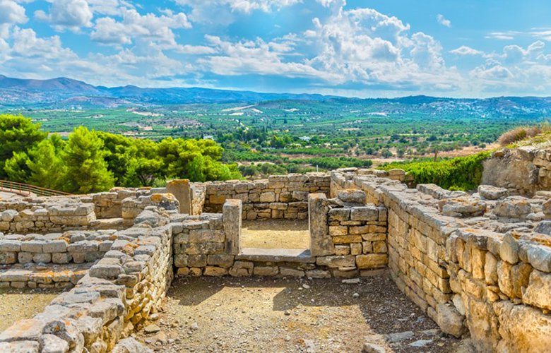 Φαιστός, η δεύτερη σημαντικότερη πόλη της Κρήτης κατά το 2000 π.Χ. 11