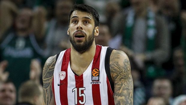 &Pi;&rho;ί&nu;&tau;&epsilon;&zeta;&eta;&sigmaf;: “&Delta;&epsilon;&nu; έ&chi;&omega; &pi;&rho;ό&beta;&lambda;&eta;&mu;&alpha; &mu;&epsilon; &tau;&eta;&nu; &Alpha;2 ή &tau;&eta;&nu; &Beta;’ &Epsilon;&theta;&nu;&iota;&kappa;ή &alpha;&rho;&kappa;&epsilon;ί &nu;&alpha; &phi;&omicron;&rho;ά&omega; &tau;&eta; &kappa;ό&kappa;&kappa;&iota;&nu;&eta; &phi;&alpha;&nu;έ&lambda;&alpha;”