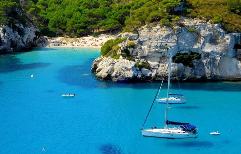Καλώς ήρθατε στο όμορφο νησί Μινόρκα