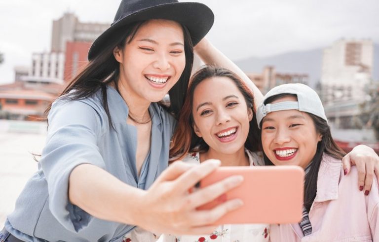 Οι Κινέζοι millennials «ψηφίζουν» Ελλάδα για τις διακοπές τους