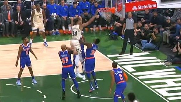 NBA: Τρομακτικός Greek Freak στην κορυφή του Top-5