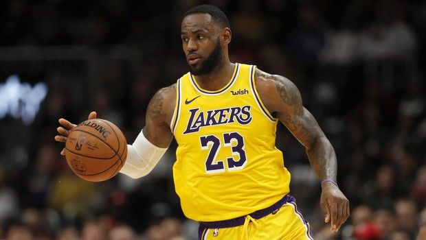 NBA: Το απολαυστικό show του Λεμπρόν μονοπωλεί το Top-10