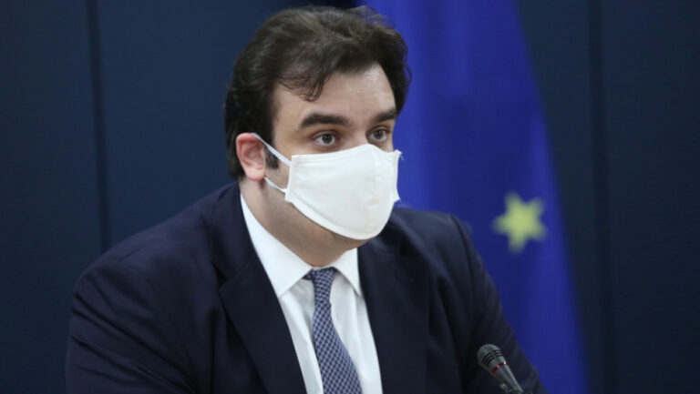 Πιερρακάκης σε ΣΚΑΪ 100,3: Από σήμερα η βεβαίωση εμβολιασμού – Τι χρειάζεστε για έκδοση