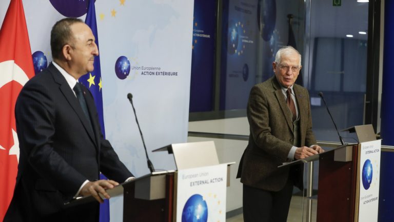 Συνάντηση Μπορέλ και Τσαβούσογλου στις Βρυξέλλες