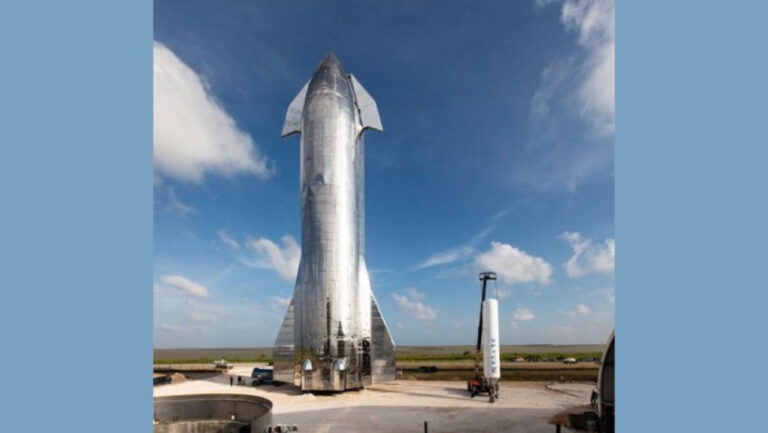 Space X: Προσγειώθηκε αλλά λίγο μετά εξερράγη και ο τρίτος υπό δοκιμή πύραυλος Starship