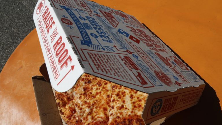 Delivery πίτσας με ρομπότ: Η συνεργασία της Domino’s με τη Nuro (video)