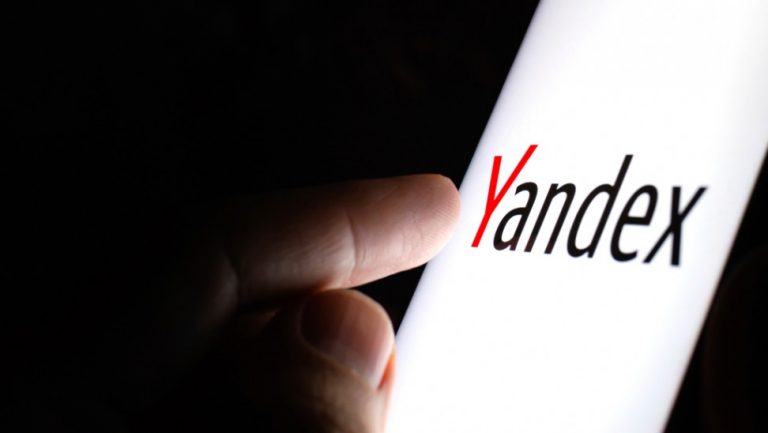 Η ρωσική μηχανή αναζήτησης Yandex αγόρασε την τράπεζα της Μόσχας «Ακρόπολη»