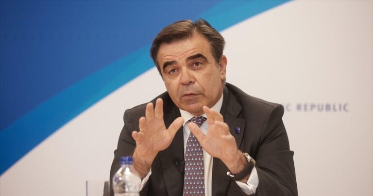 Νέα σύσταση Σχοινά στην UEFA
