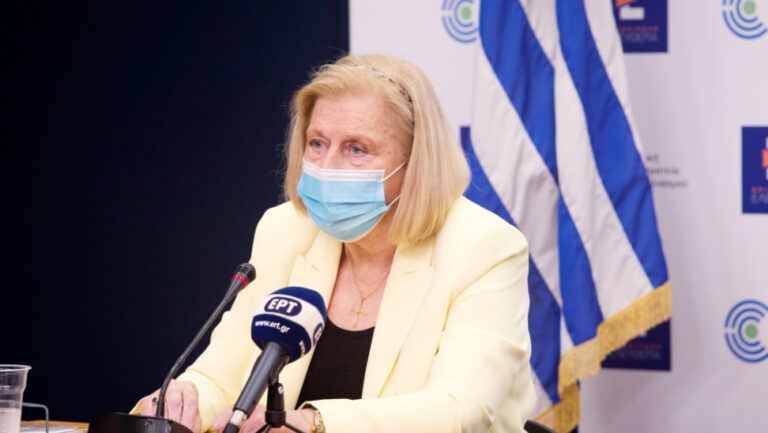 Κορωνοϊός- Θεοδωρίδου: Πώς φτιάχνονται τα εμβόλια, δεν έχουν εμβρυακά κύτταρα