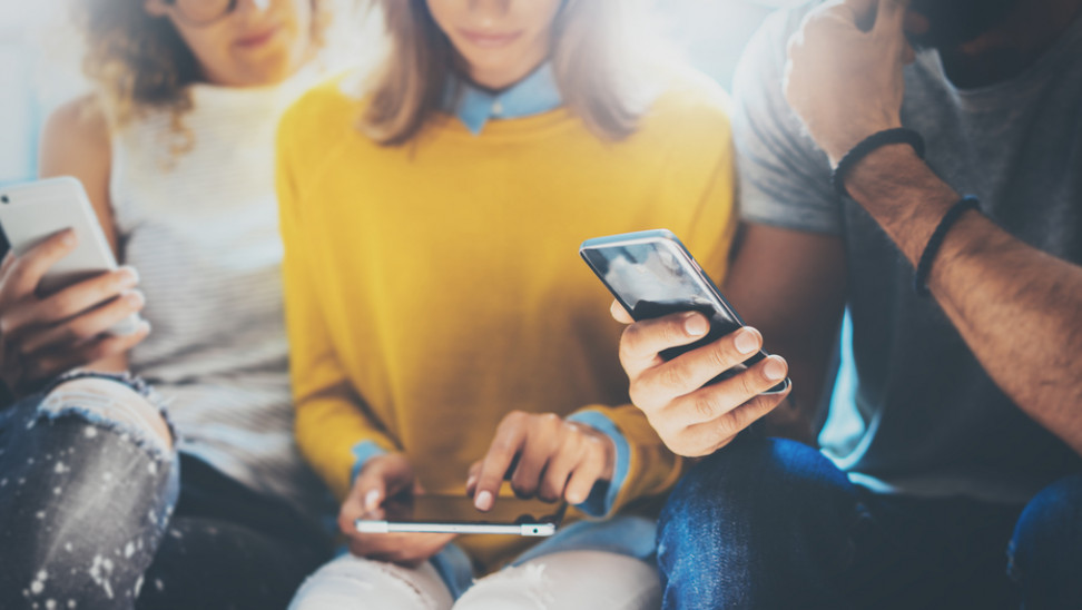 smartphone shutterstock