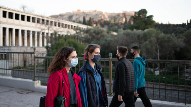 Κορωνοϊός: 12.518 νέα κρούσματα – 50 θάνατοι