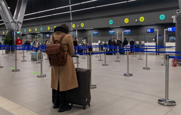 Χωρίς PLF από σήμερα οι αφίξεις των επιβατών εξωτερικού – News.gr
