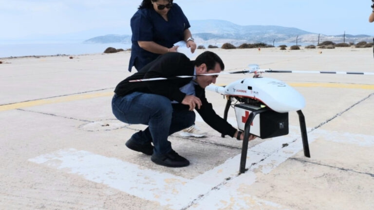 Μεταφορά φαρμάκων μέσω drone στις Μικρές Κυκλάδες