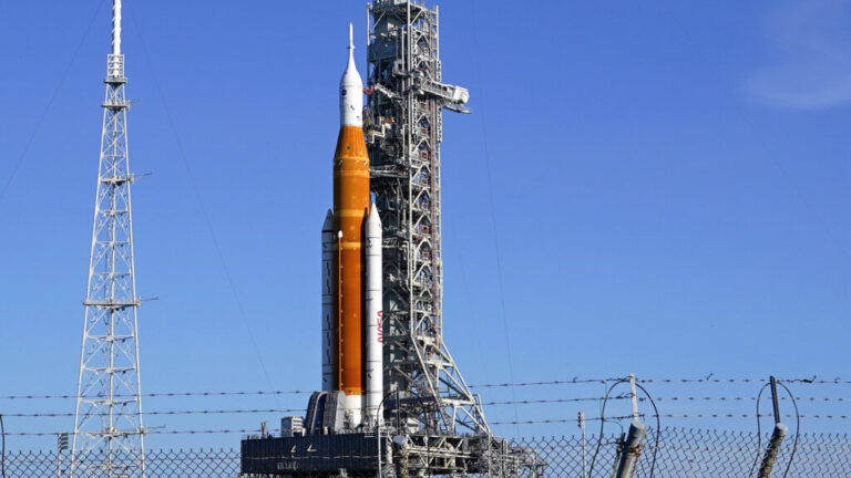 NASA – Artemis 1: Αύριο εκτός απροόπτου η εκτόξευση με προορισμό τη Σελήνη