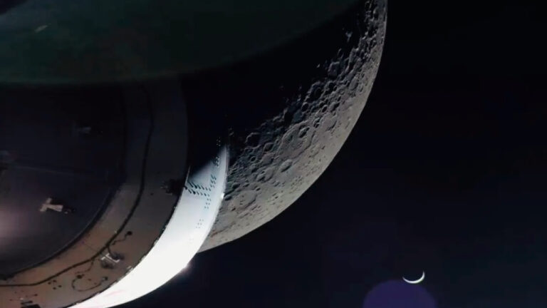 Artemis I – NASA: Η κάψουλα Orion επιστρέφει από τη Σελήνη στην πιο «επικίνδυνη αποστολή» της