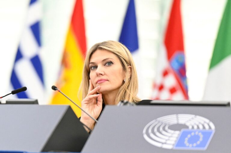 Οι σχέσεις της Μαρί Αρενά με τον Παντσέρι και το τηλεφώνημα που δέχθηκε από την Καϊλή