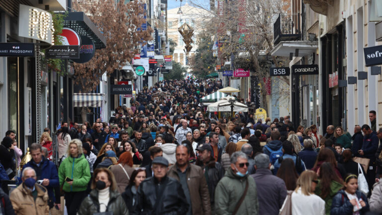 Εβδομαδιαία έκθεση ΕΟΔΥ: 169 θάνατοι από κορωνοϊό, στους 135 οι διασωληνωμένοι