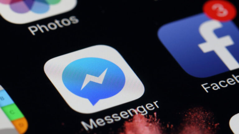 Meta: Επανήλθαν facebook, messenger και instagram μετά το «κρασάρισμα»