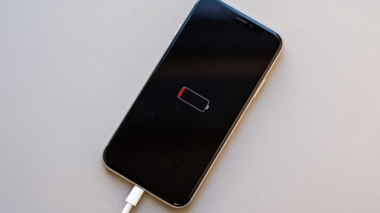 iPhone: Τι είναι η φόρτιση «καθαρής ενέργειας»